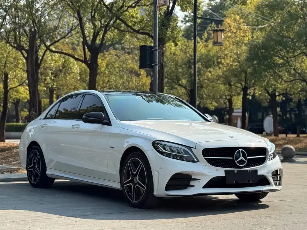 Mercedes-Benz C-Class — фото 9