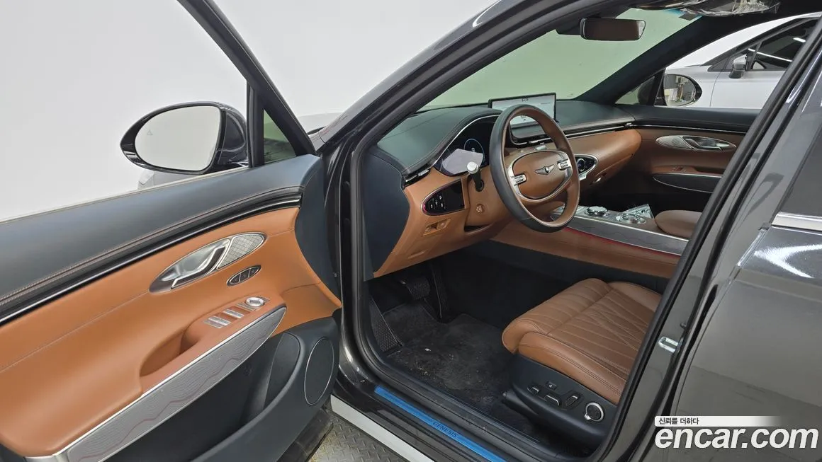 Genesis GV70 2024 из KR, фото 8