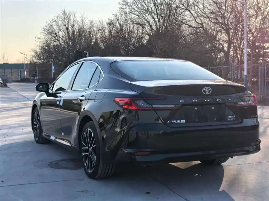 Toyota Camry 2025 из CN, фото 7