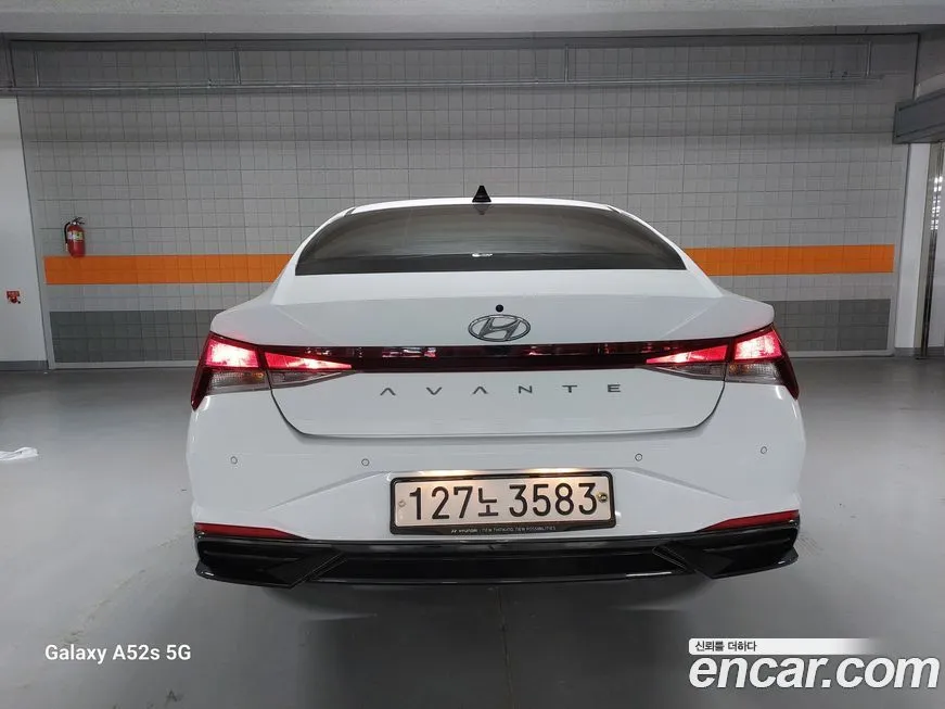 Hyundai AVANTE — фото 3