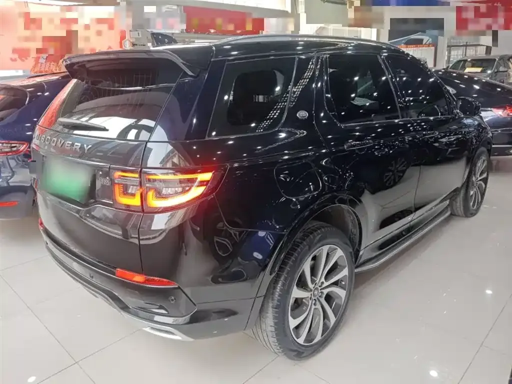 Land Rover Discovery Sport Hybrid — фото 2