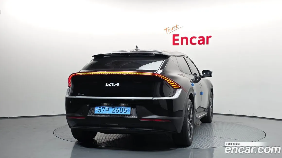 Kia EV6 — фото 5
