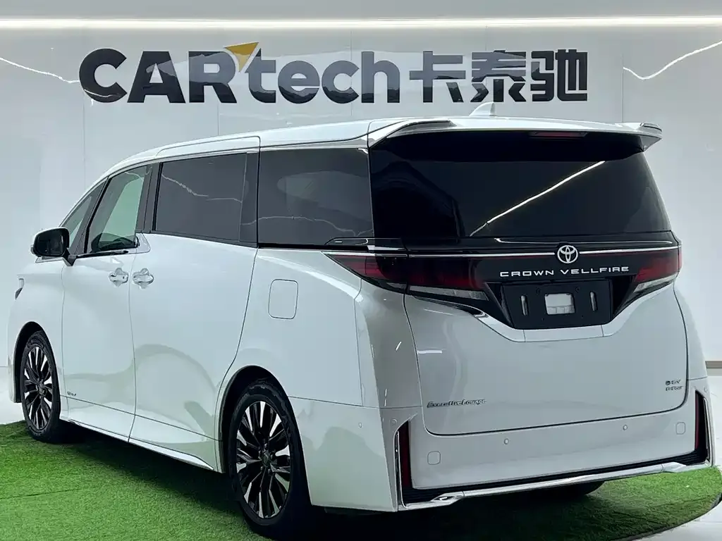 Toyota Vellfire 2024 из CN, фото 9