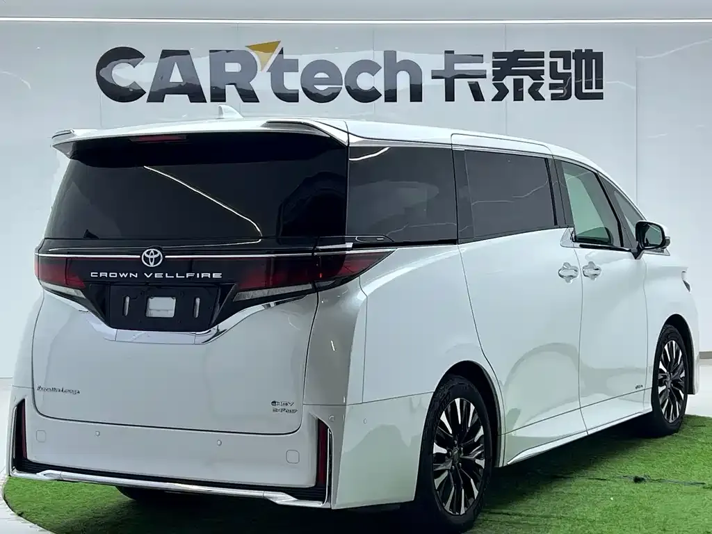 Toyota Vellfire 2024 из CN, фото 7