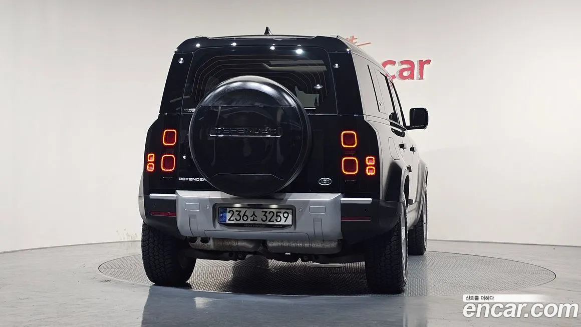 Land Rover Defender — фото 4