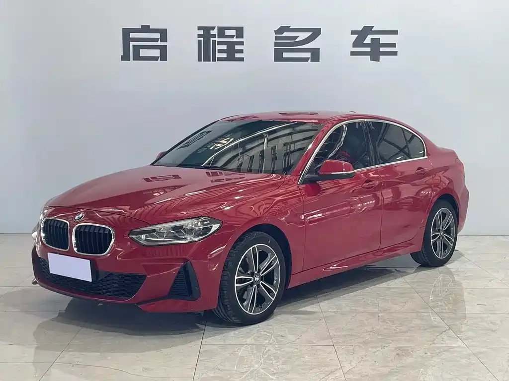 BMW 1 Series 2022 из CN, фото 1