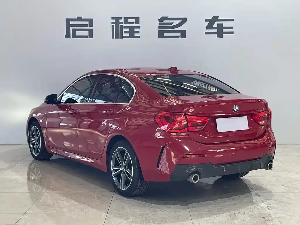BMW 1 Series 2022 из CN, фото 4