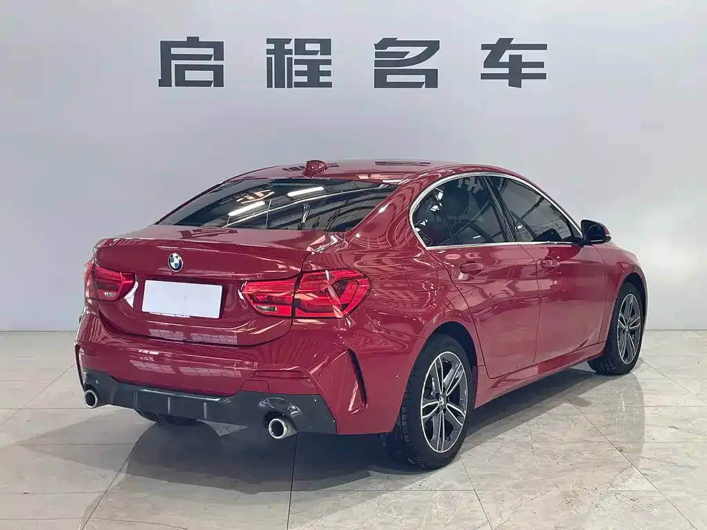 BMW 1 Series 2022 из CN, фото 6