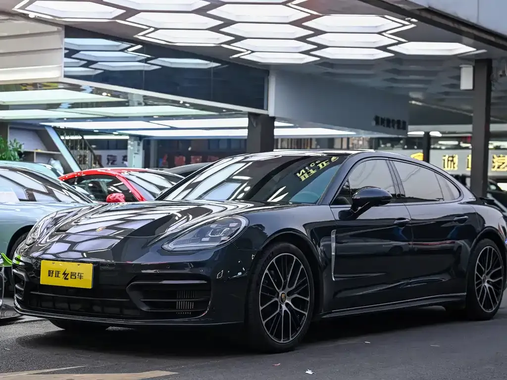 Porsche Panamera 2023 из CN, фото 1