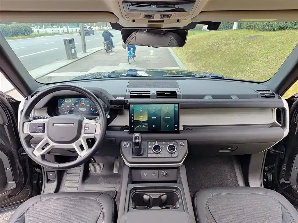 Land Rover Defender 2022 из CN, фото 8
