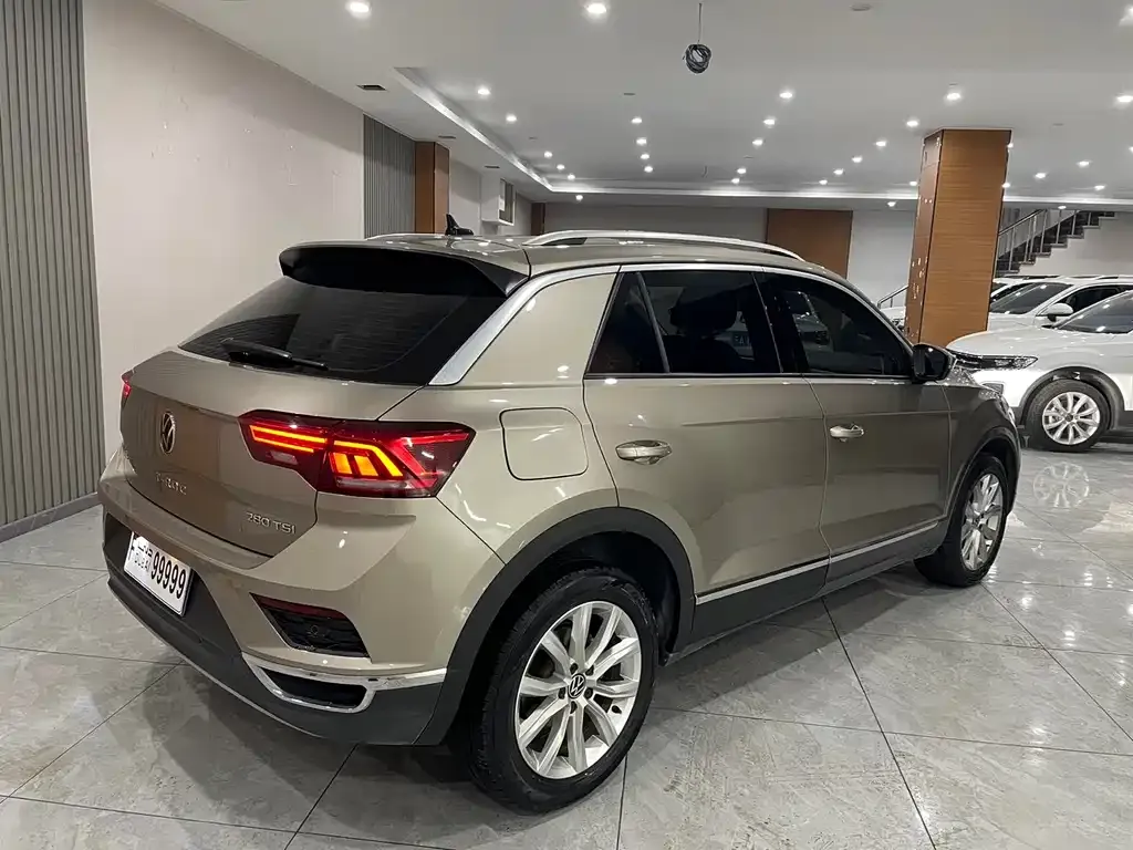 Volkswagen T-Roc 2021 из CN, фото 6