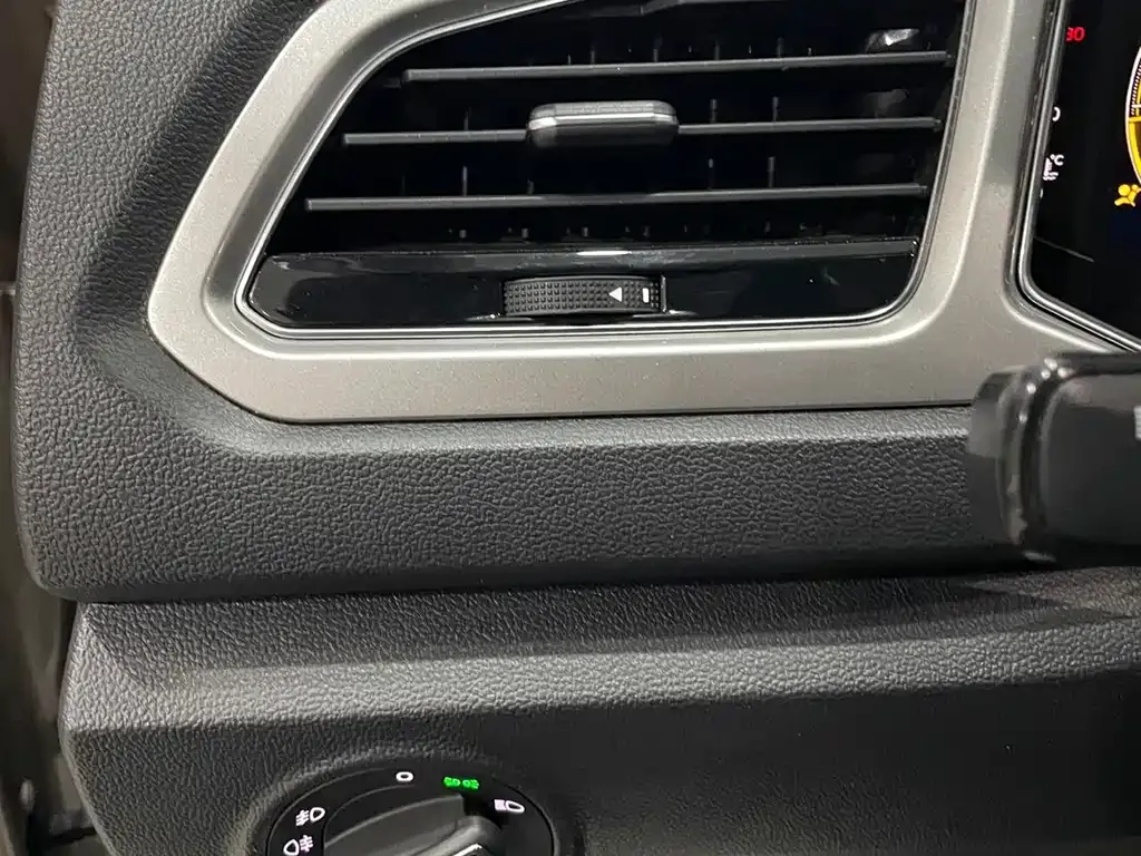 Volkswagen T-Roc 2021 из CN, фото 7