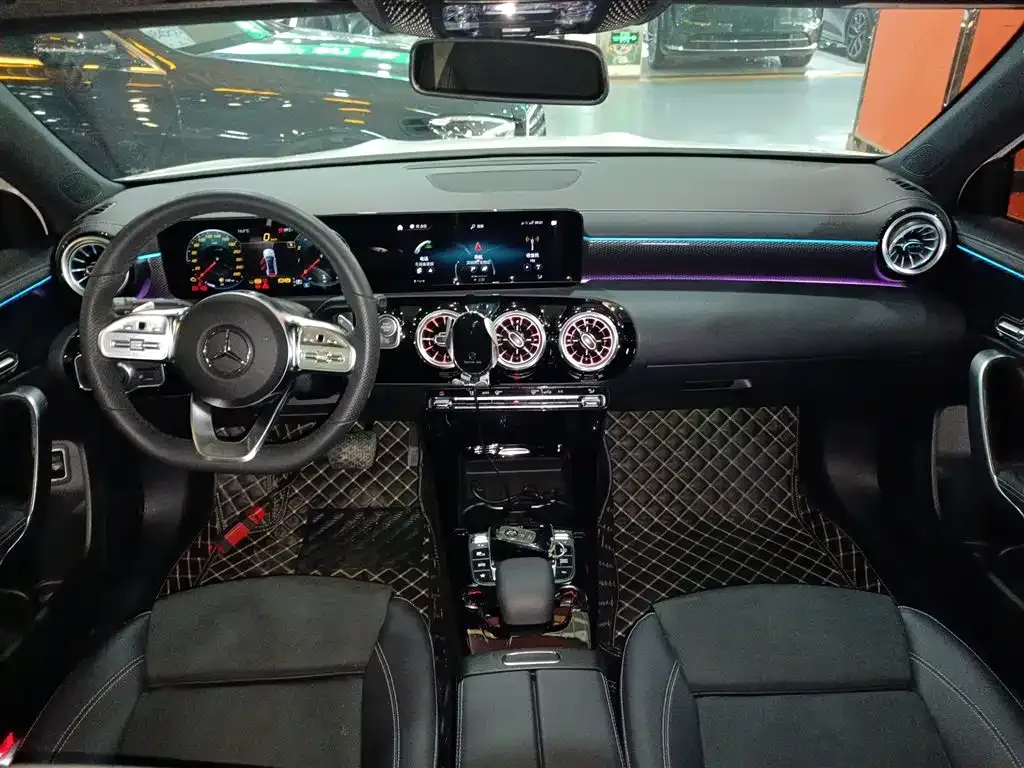 Mercedes-Benz A-Class 2022 из CN, фото 9
