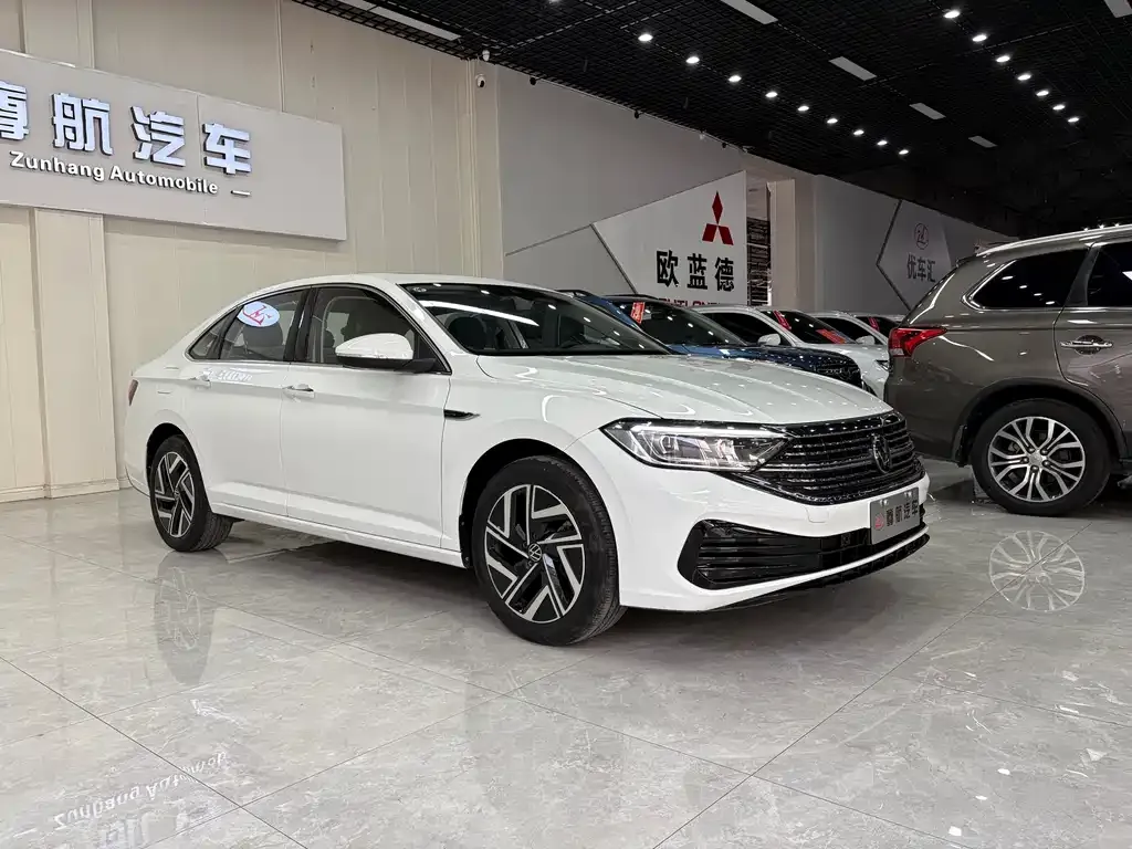 Volkswagen Sagitar 2023 из CN, фото 9
