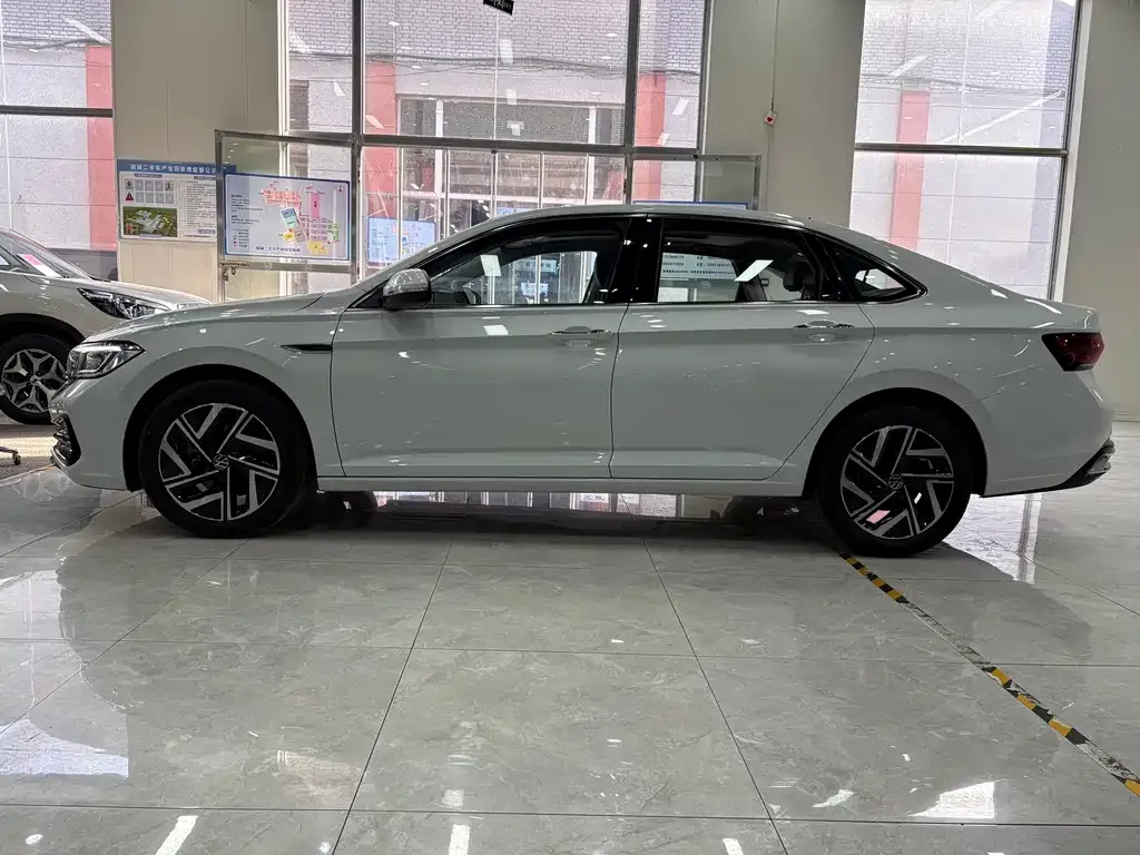 Volkswagen Sagitar 2023 из CN, фото 4