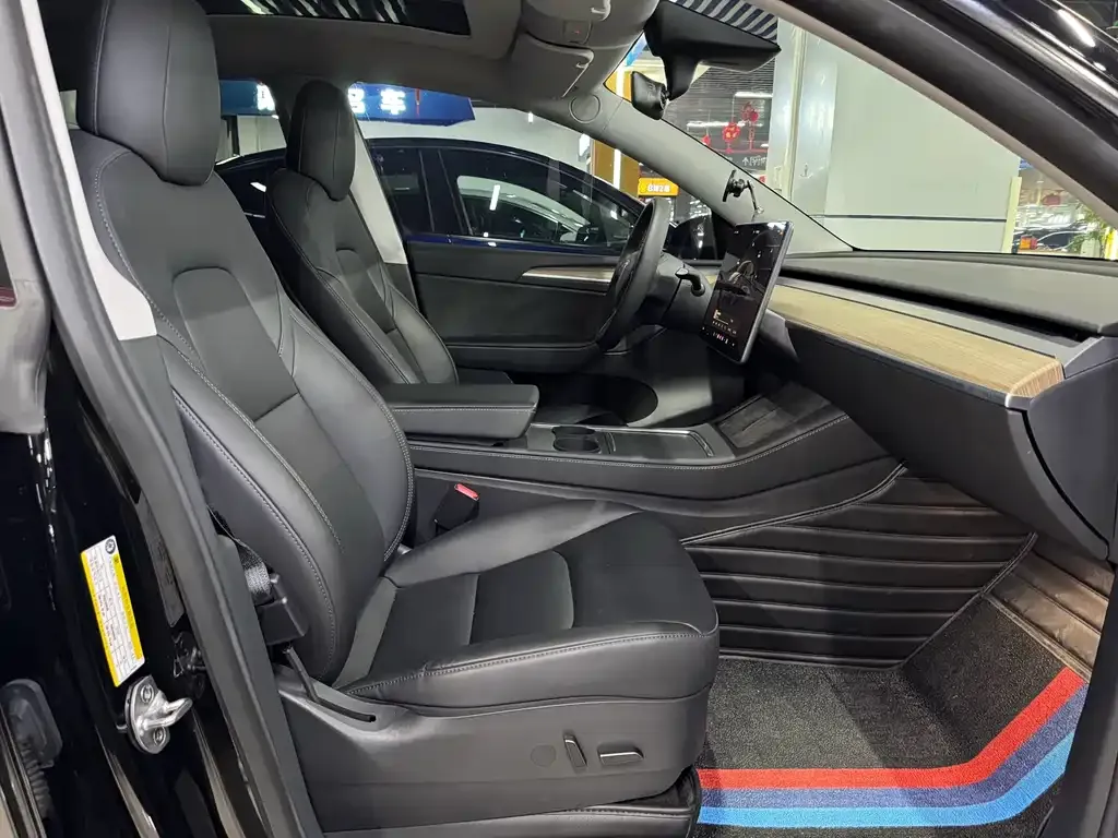 Tesla Model Y 2022 из CN, фото 3