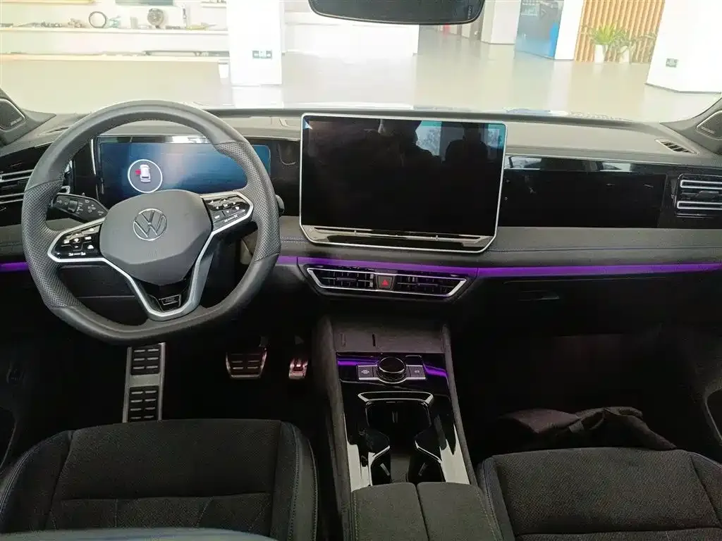 Volkswagen Tiguan L 2024 из CN, фото 9