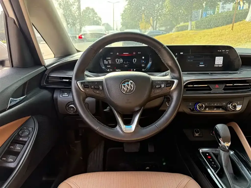 Buick GL6 2022 из CN, фото 6