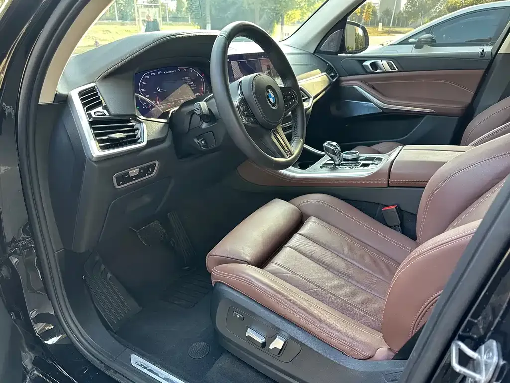 BMW X5 (Import) 2022 из CN, фото 2