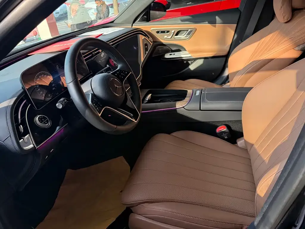 Mercedes-Benz E-Class 2024 из CN, фото 2