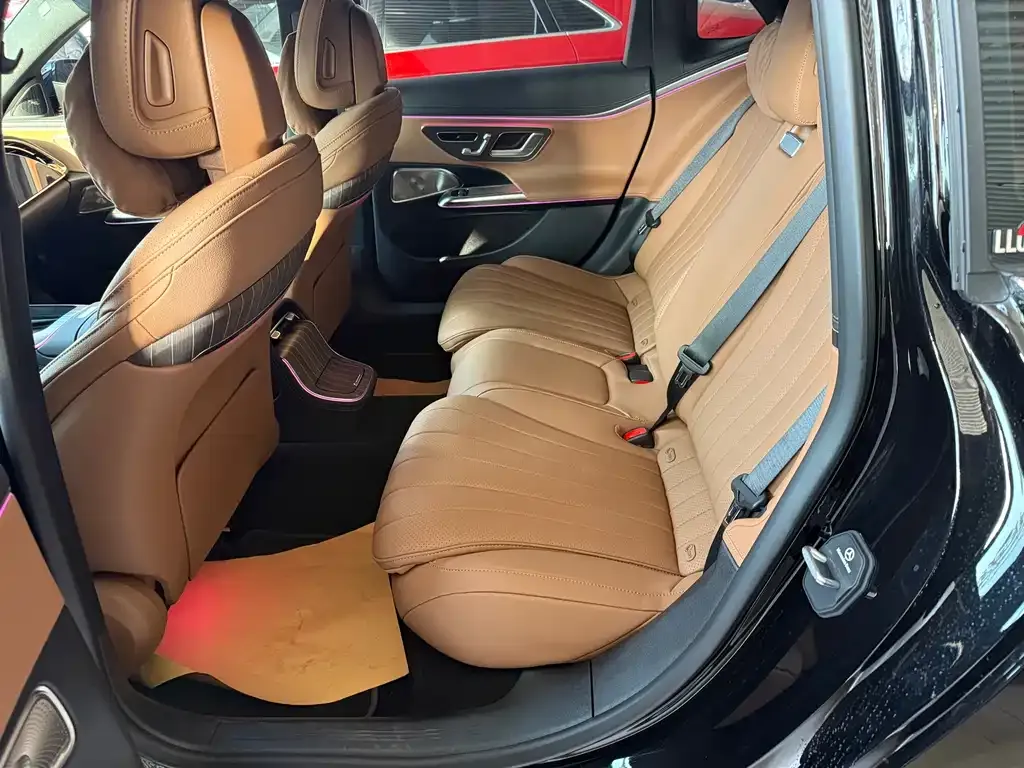 Mercedes-Benz E-Class 2024 из CN, фото 8