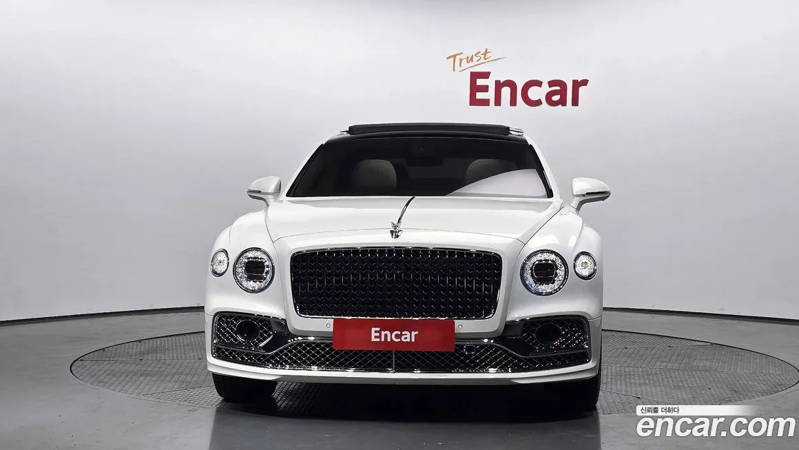 Bentley Flying Spur 2022 из KR, фото 6