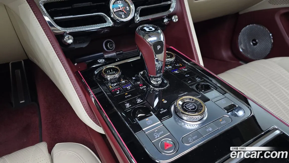Bentley Flying Spur 2022 из KR, фото 9