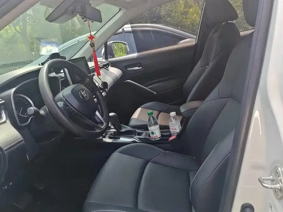 Toyota Frontlander 2022 из CN, фото 3