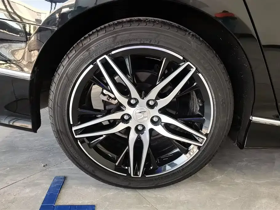 Honda Accord 2022 из CN, фото 10