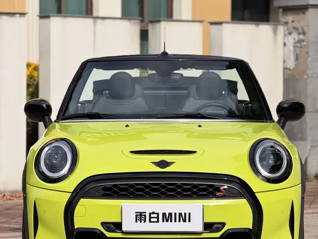 MINI Cooper (3-door) 2022 из CN, фото 3
