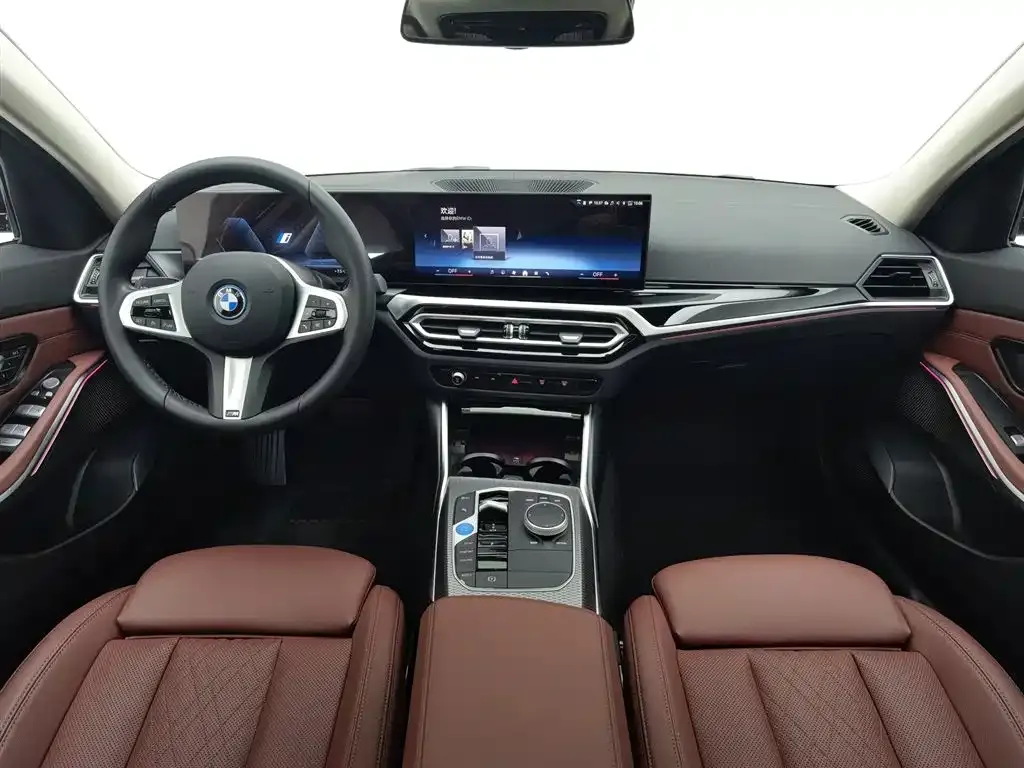 BMW i3 — фото 10