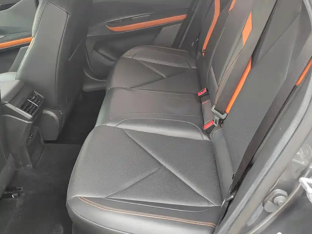 Changan UNI-V 2023 из CN, фото 4