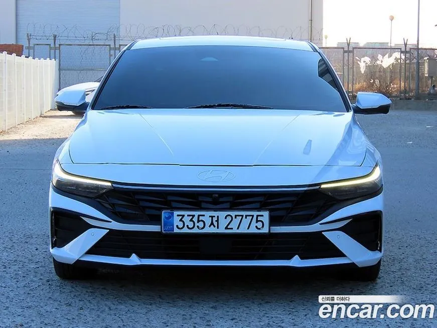 Hyundai AVANTE 2024 из KR, фото 1