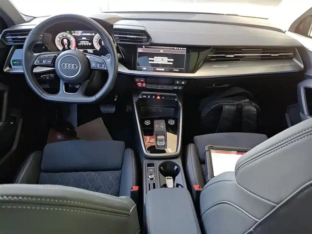 Audi A3 2024 из CN, фото 9