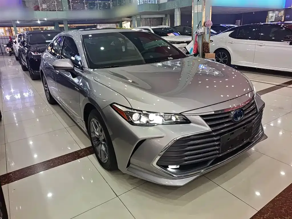 Toyota Avalon — фото 4