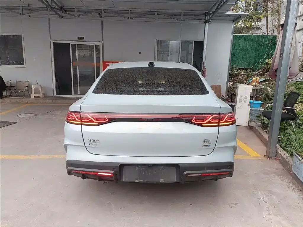 BYD Qin L 2025 из CN, фото 3