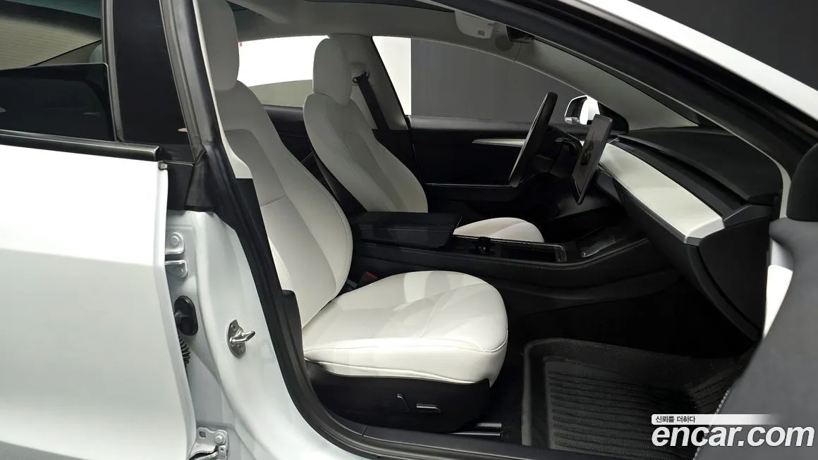 Tesla Model 3 2022 из KR, фото 6