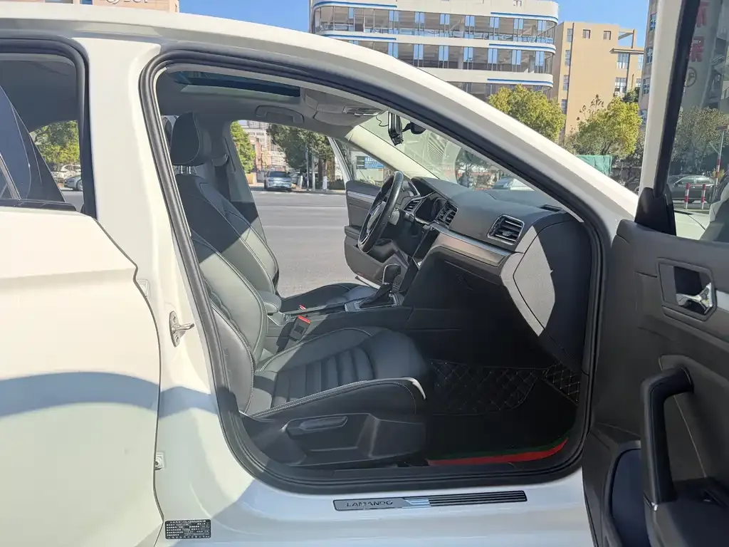 Volkswagen Lamando 2022 из CN, фото 8