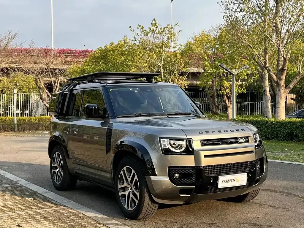 Land Rover Defender — фото 10