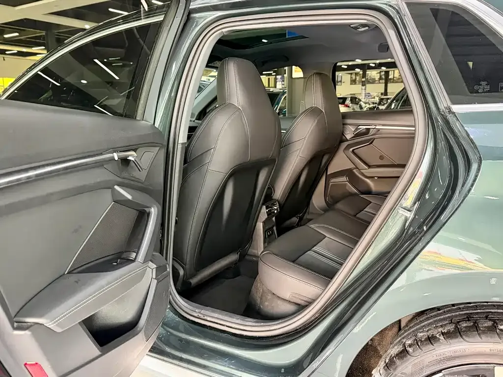 Audi A3 2022 из CN, фото 5