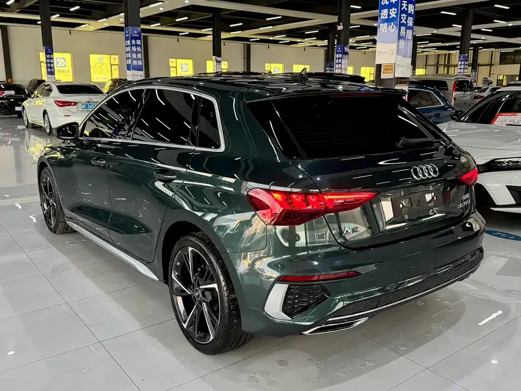 Audi A3 2022 из CN, фото 4