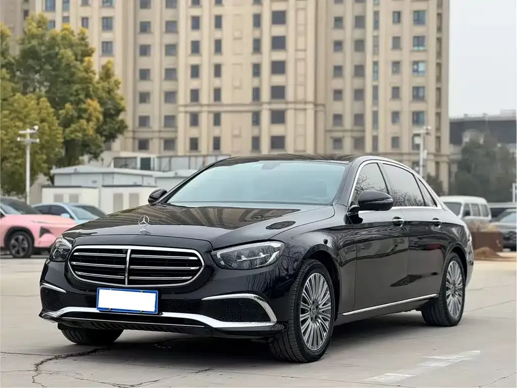 Mercedes-Benz E-Class 2023 из CN, фото 1