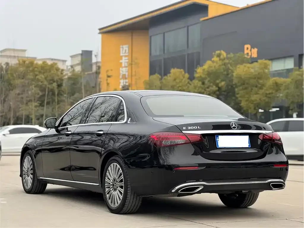 Mercedes-Benz E-Class 2023 из CN, фото 5