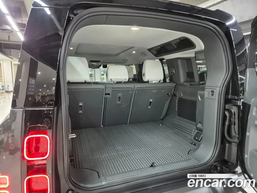 Land Rover Defender 2025 из KR, фото 6