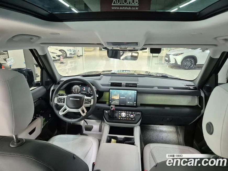 Land Rover Defender 2025 из KR, фото 7