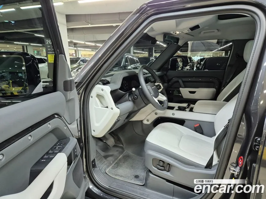 Land Rover Defender 2025 из KR, фото 8
