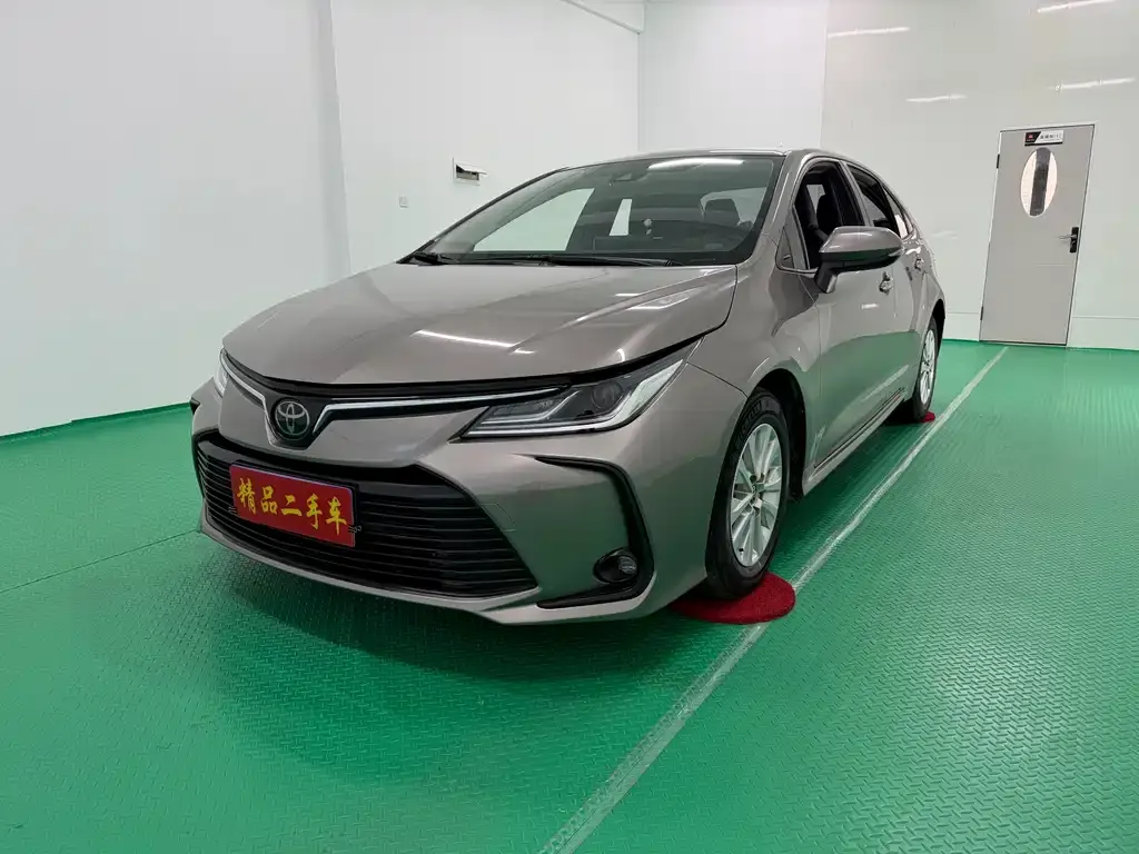 Toyota Corolla 2021 из CN, фото 1