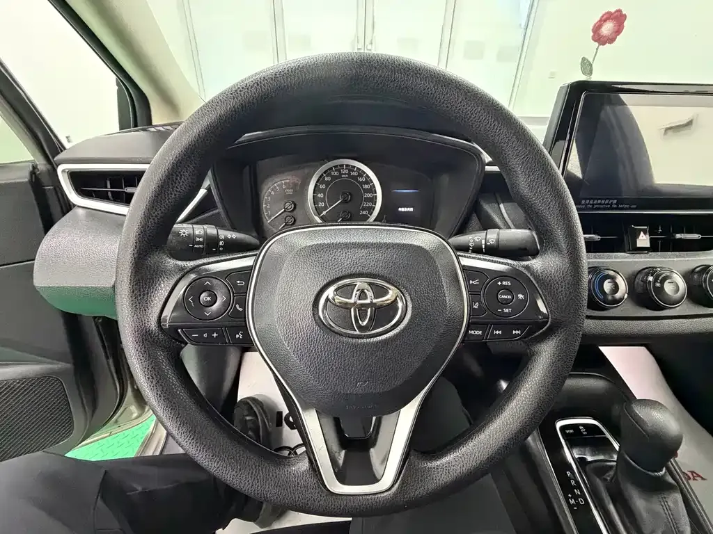 Toyota Corolla 2021 из CN, фото 7
