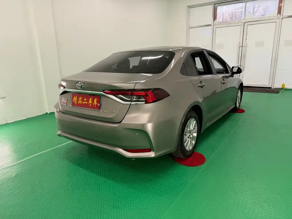 Toyota Corolla 2021 из CN, фото 4