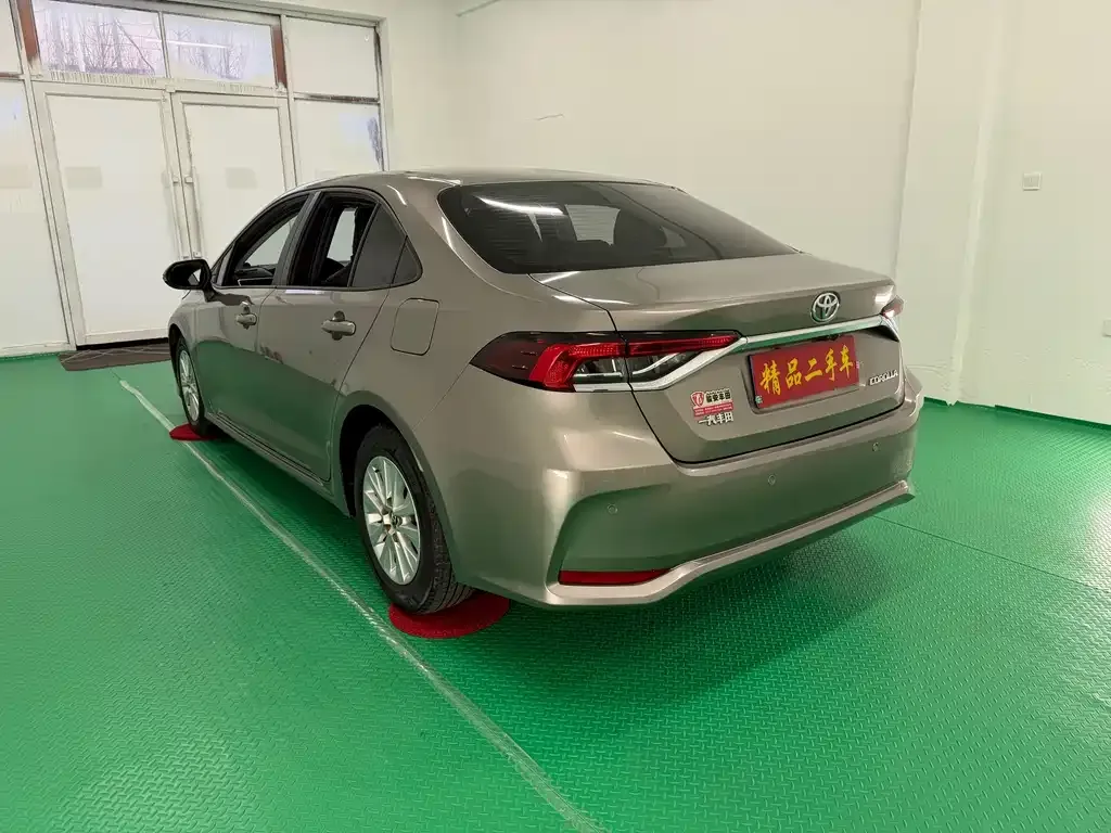Toyota Corolla 2021 из CN, фото 6